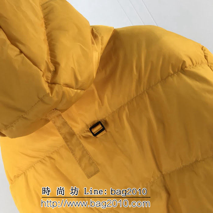 BURBERRY巴寶莉 18秋冬新款 官網同款 套頭款 黃色羽絨服 ydi1892